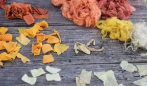 Wool, silk and cotton samples from a Natural Dyeing workshop | Homestead Honey https://homestead-honey.com