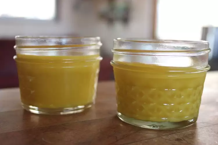 Cold Relief Chest Rub recipe from The Beeswax Workshop by Chris Dalziel | Homestead Honey